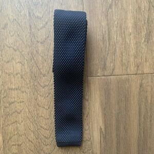 Uniqlo Men's Sock Tie Knit Square End Necktie Blue Knit